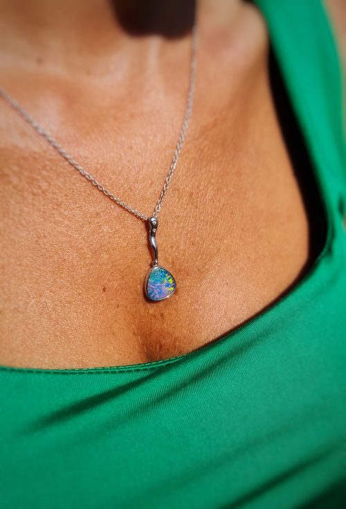 Pendentif "Onde d'opale"