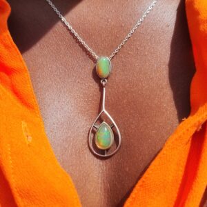 Pendentif argent & Opale - Éthiopie